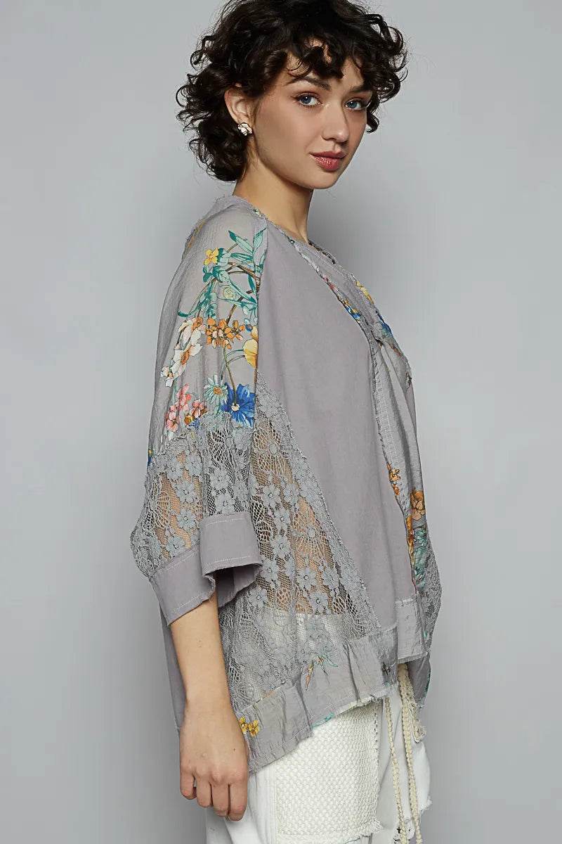 POL Floral V-Neck Raw Edge T-Shirt with Lace Detail Trendsi 80b80b35-21bb-4f18-9f62-c8ba09643fc3-Max-Origin