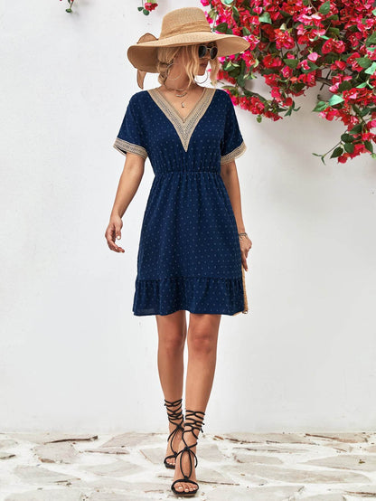 Contrast V-Neck Short Sleeve Mini Dress Trendsi 825e5feb1da0477ca21e6f4fddfbc86b-Max