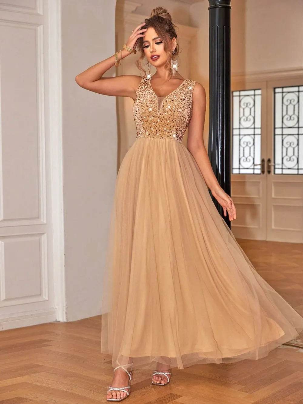 Sequin V-Neck Sleeveless Dress Trendsi 83871fa5-7fb7-4328-8f49-7c71eb6e89e2-Max