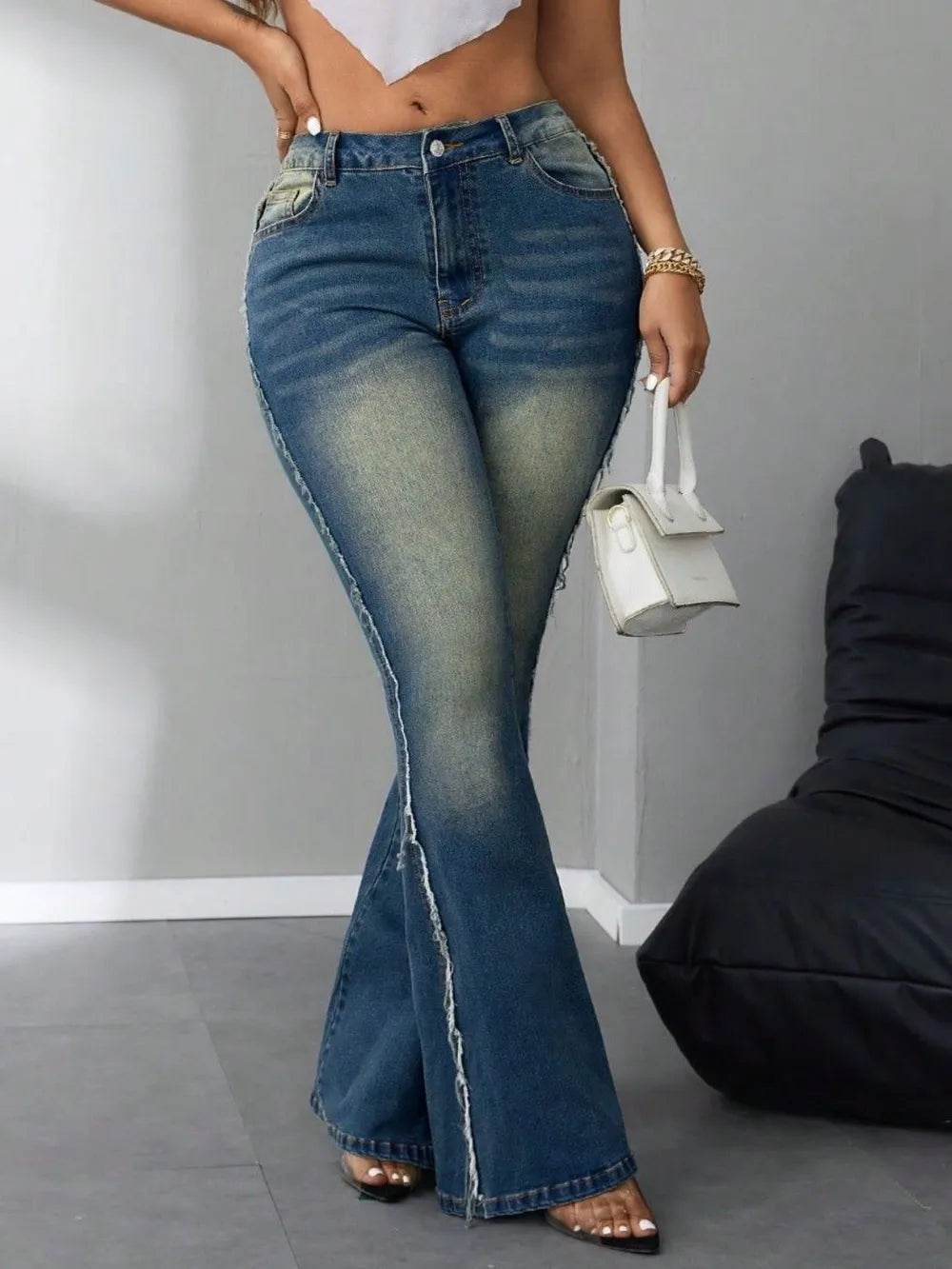 Side Raw Hem Flare Jeans Trendsi 83cc0fd1-1f79-4ed7-bf78-2f93e976953c-Max