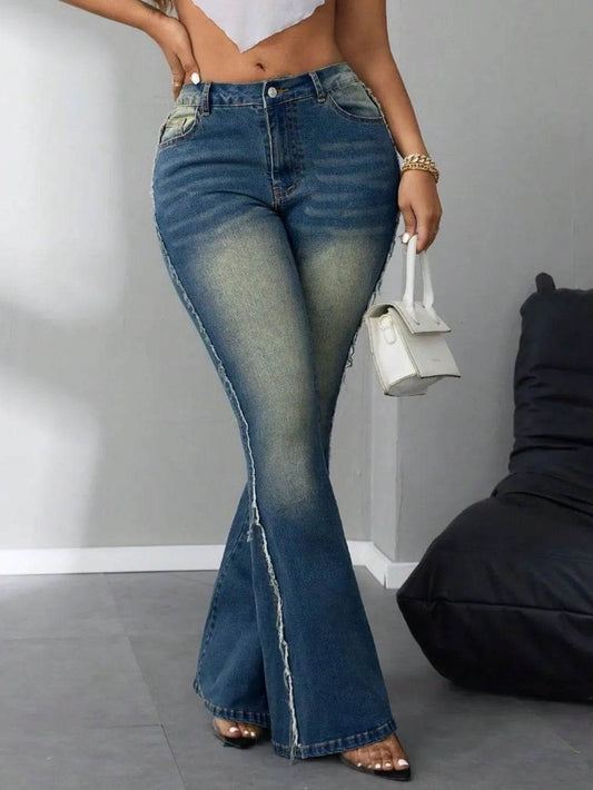 Side Raw Hem Flare Jeans Trendsi 83cc0fd1-1f79-4ed7-bf78-2f93e976953c-Max