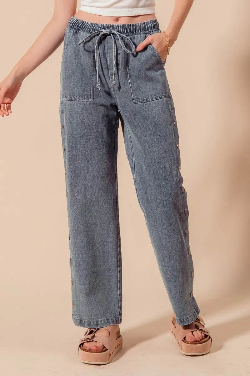 SO ME Mid Rise Drawstring Jeans with Side Snap Button Trendsi 84f8faa275fa4b838f5df05d4cc11504-Max-Origin