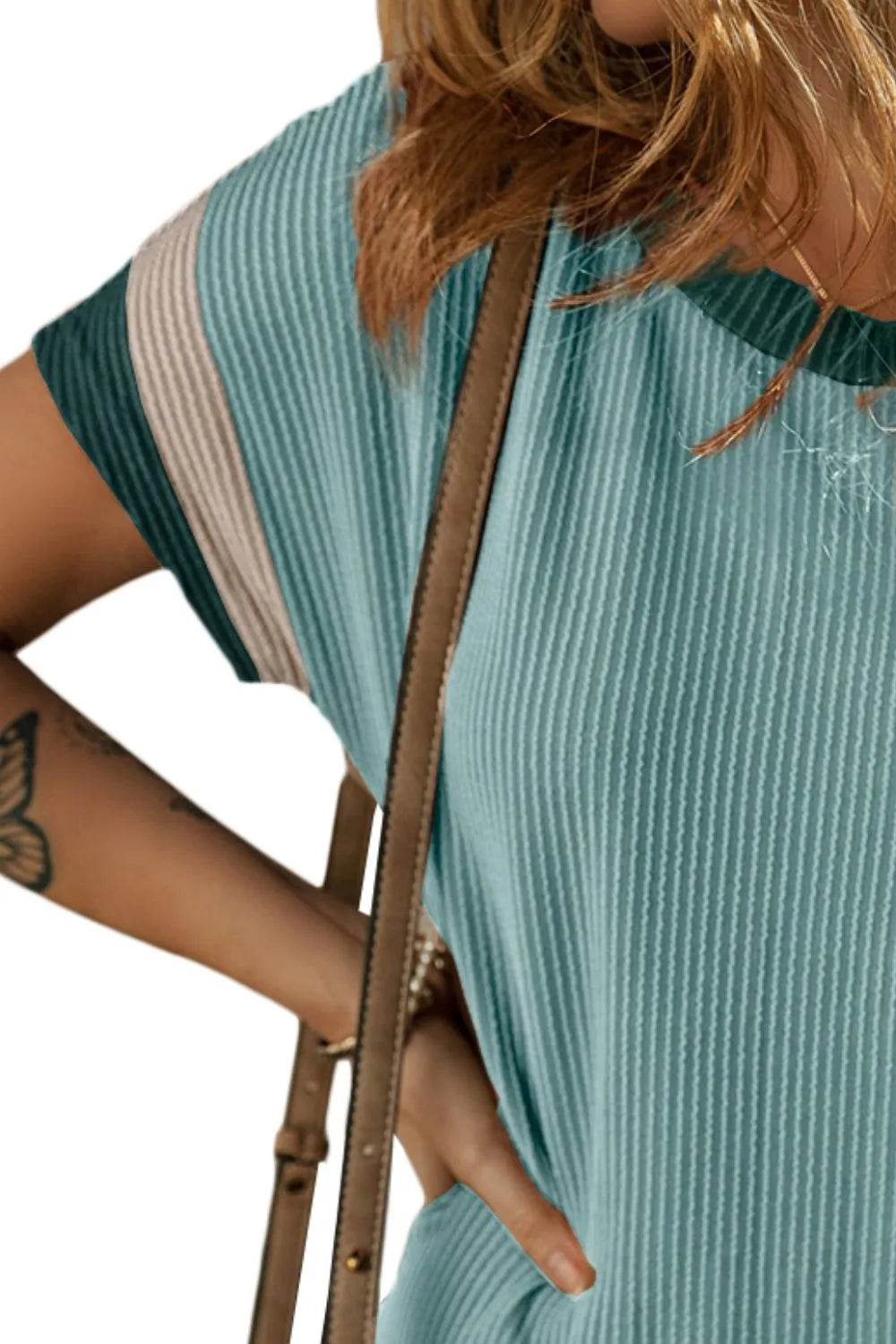 Textured Round Neck Short Sleeve Dress Trendsi 85a96081-91cb-4cad-a94c-856f7eaacd21-Max