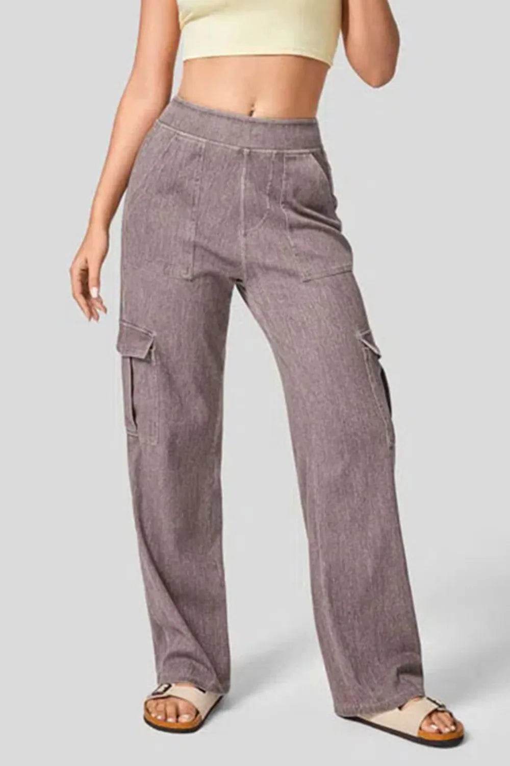 High Waist Straight Leg Cargo Jeans Trendsi 866d34dd-2715-434b-b16a-188e0bc7bbdb-Max