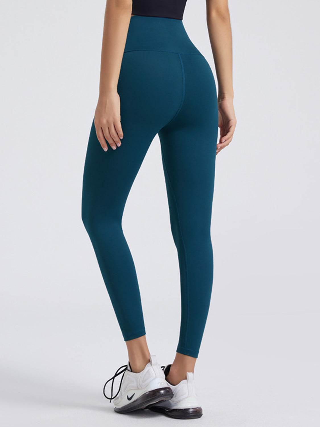 Wide Waistband Sports Leggings Trendsi 871aeb7ca7ee49b9a6a8ebb7db7b163a-Max