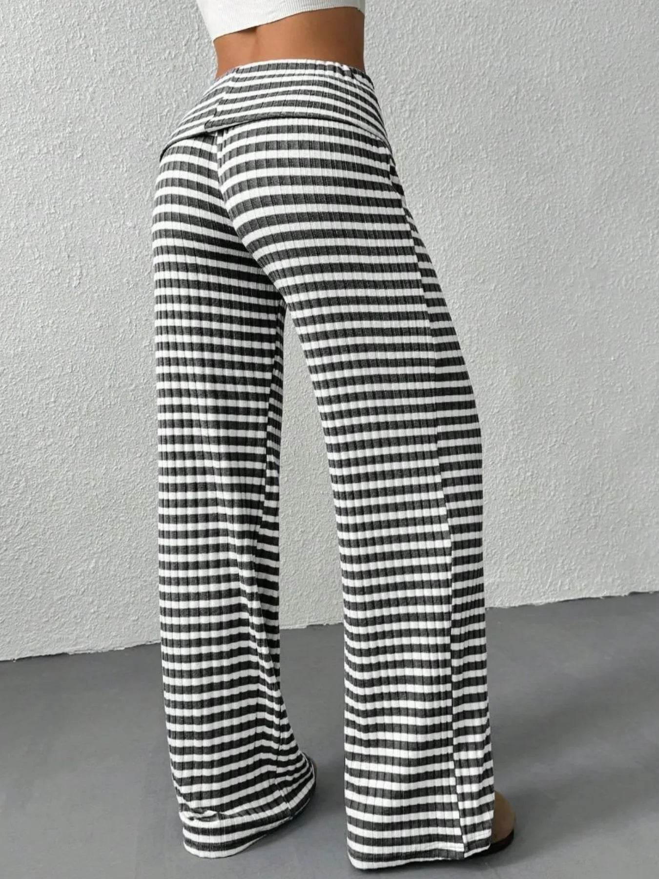 Striped Wide Leg Pants Trendsi 874c8050-6e1d-469e-8566-a1dffc054a50-Max-Origin