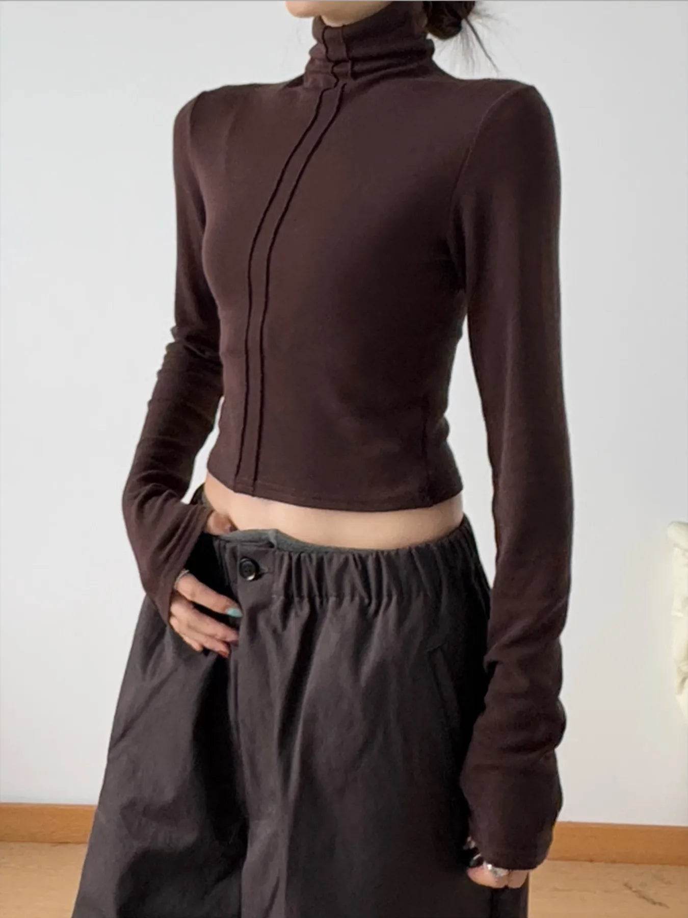 High Neck Long Sleeve Cropped T-Shirt Trendsi 8750f5c9d1e14493a28bc1ee54af1b93-Max-Origin