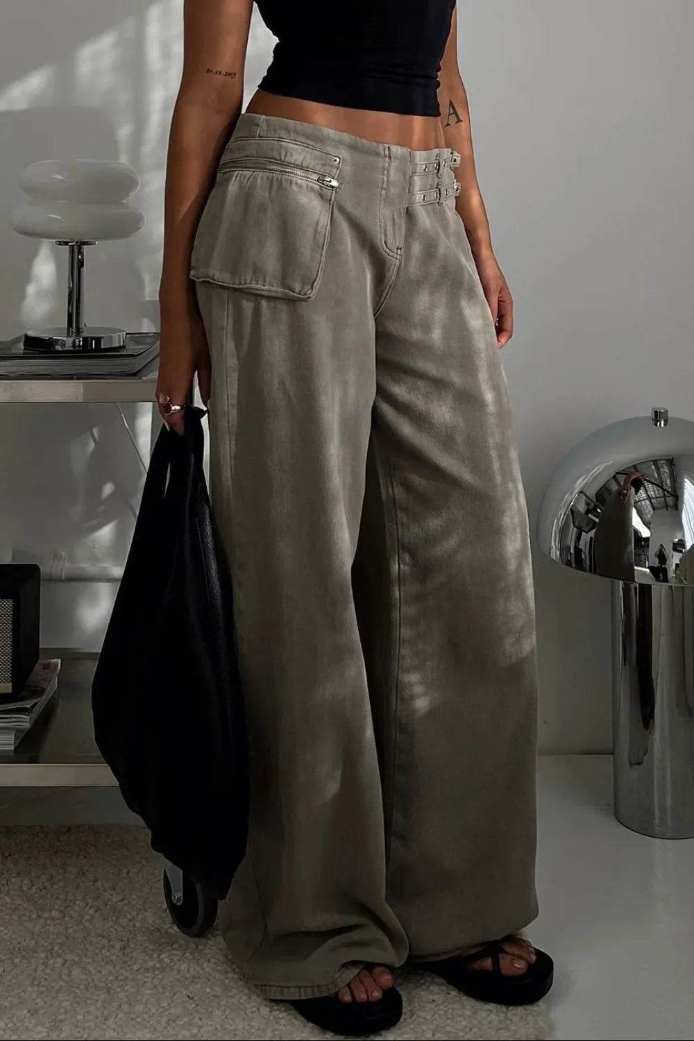 Wide Leg Jeans with Pockets Trendsi 88694a65-60c8-456b-acb7-7cd68babf456-Max