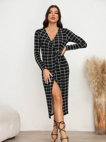 Plaid Long Sleeve Slit Dress Black Trendsi 8a130f56c6df409c84472e7a267af724-Max