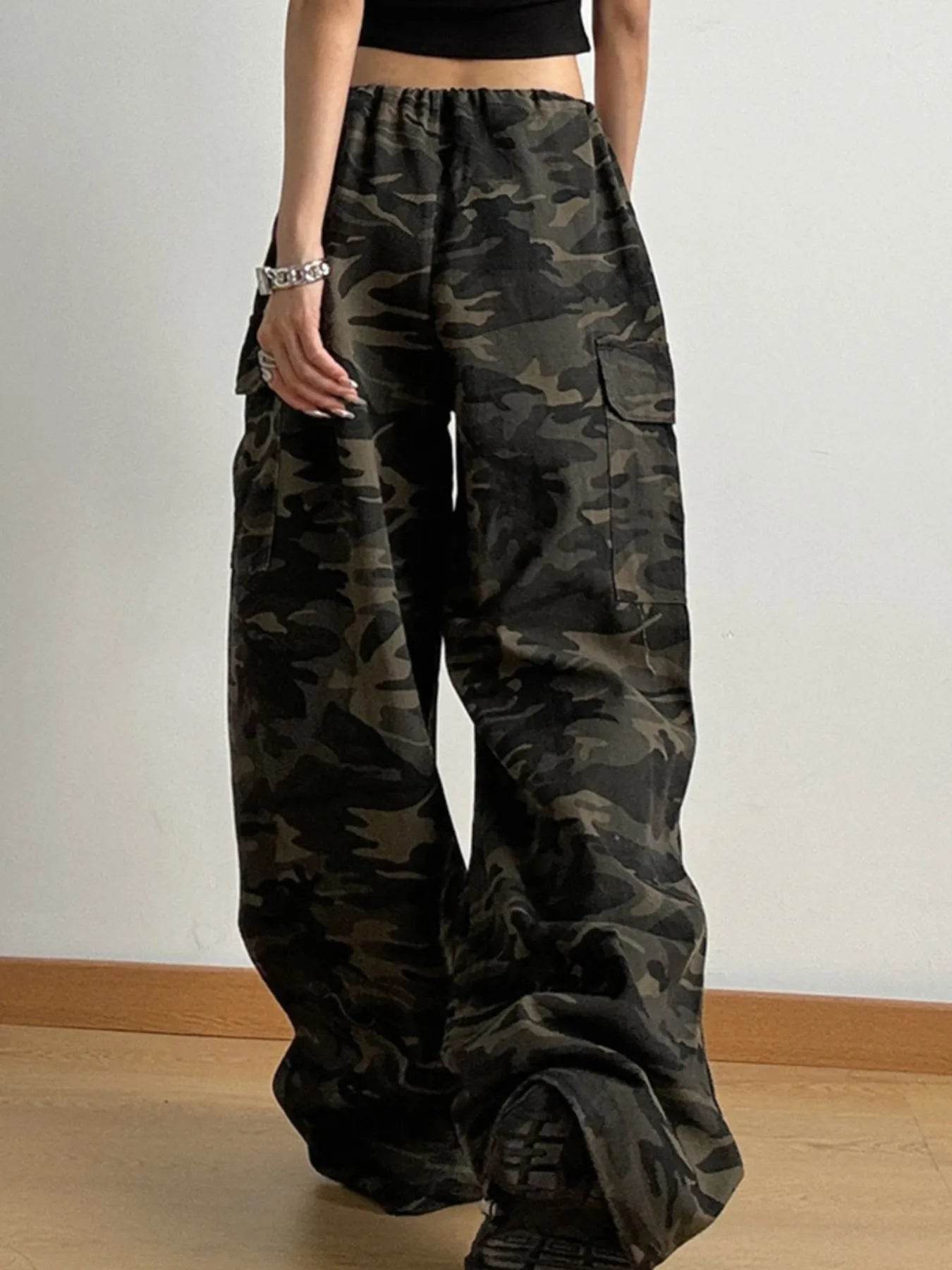 Drawstring Camouflage Cargo Wide Leg Jeans Trendsi 8afa8a3a-d0ce-4e3b-ac94-cd038dae2424-Max-Origin