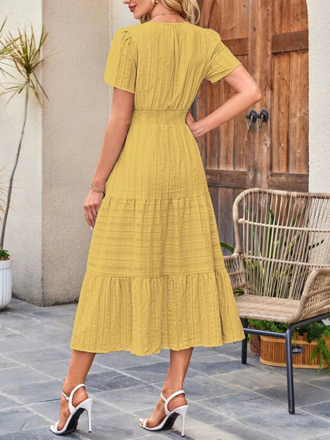 Tiered Notched Short Sleeve Dress Trendsi 8bf38420-3778-4a21-9208-bda7868e3606-Max-Origin
