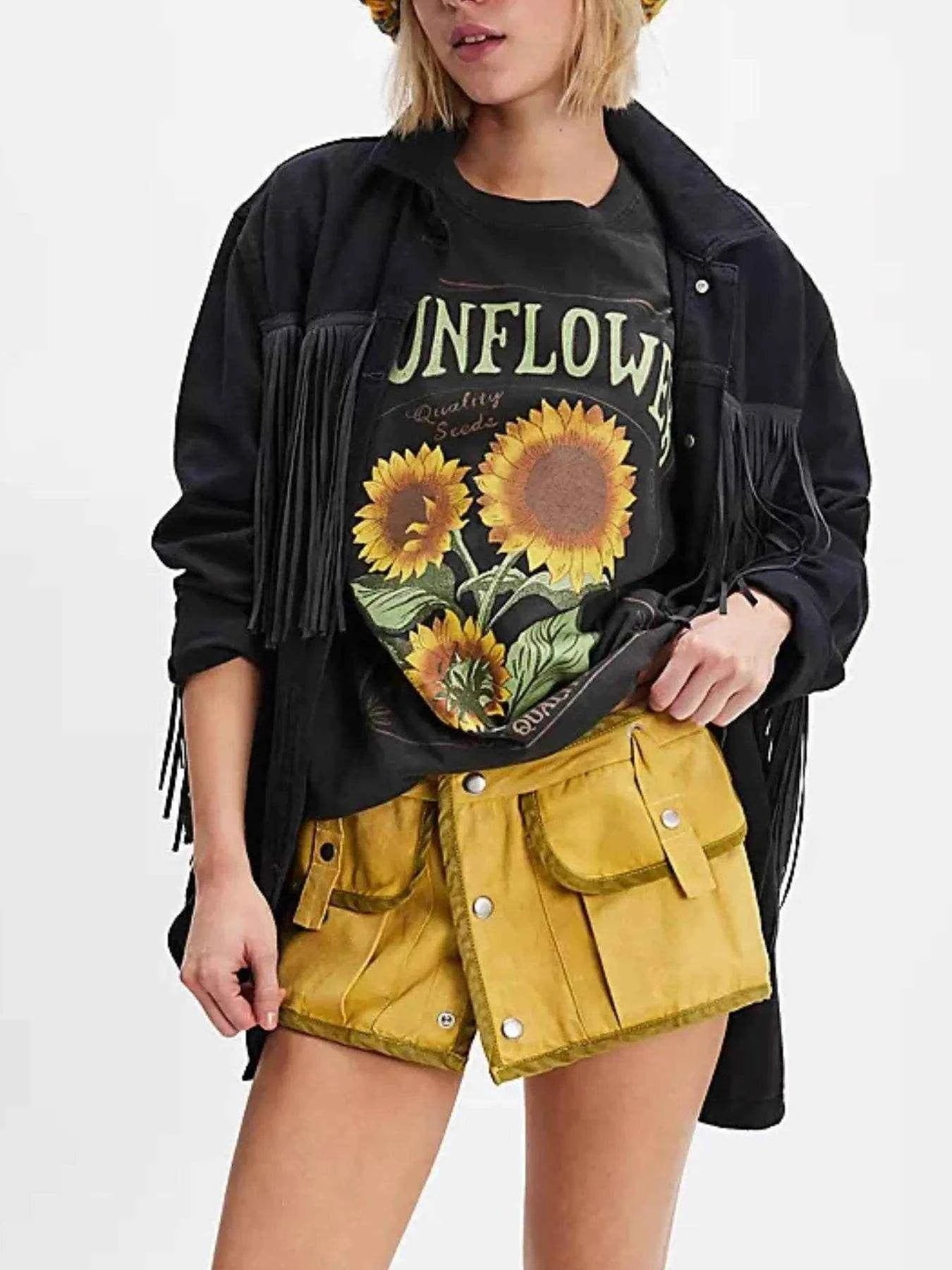 Graphic Round Neck Half Sleeve T-Shirt Trendsi 8c8428ee-7711-4e4f-9a80-447eec4e4190-Max-Origin