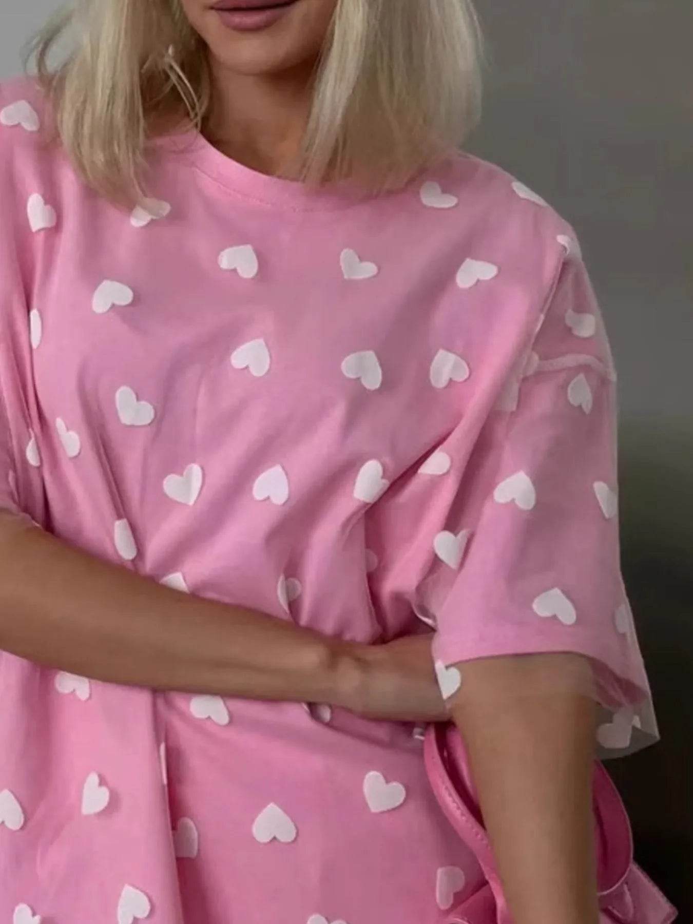 Heart Print Oversized T-Shirt Trendsi 8d95aa9c-6959-4a10-a7c9-b49984050f62-Max-Origin