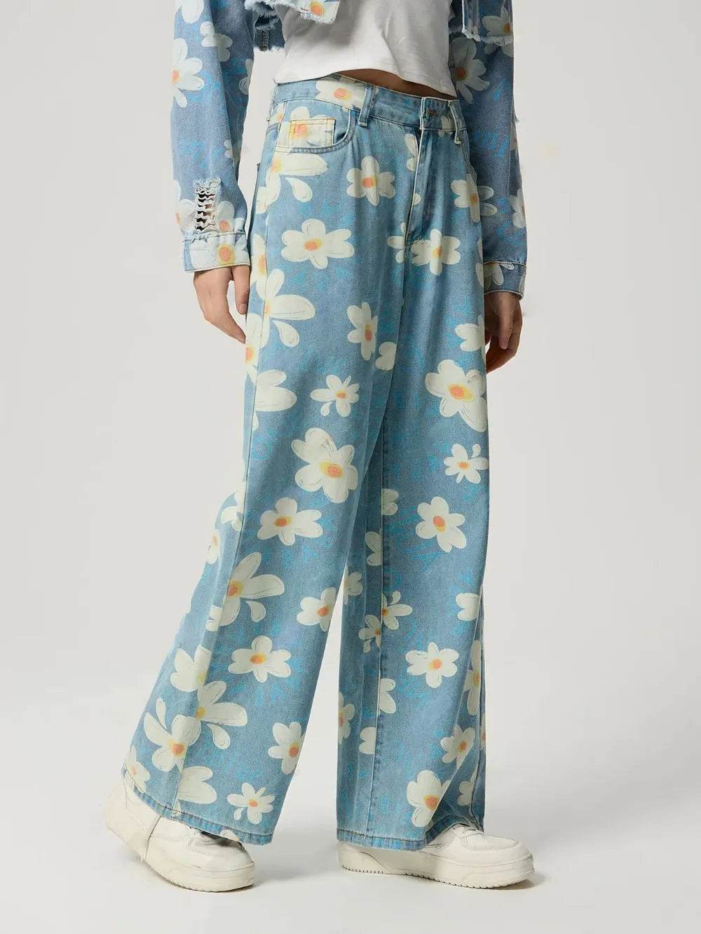 Pocketed Floral Wide Leg Jeans Trendsi 8edf00a5-2ca3-49d0-bf4b-67b8fe7adb48-Max