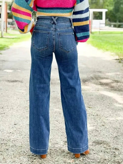 Washed Straight Leg Jeans Trendsi 8f3b1118-3f17-4710-9f6b-e0cbf4b4e73f-Max