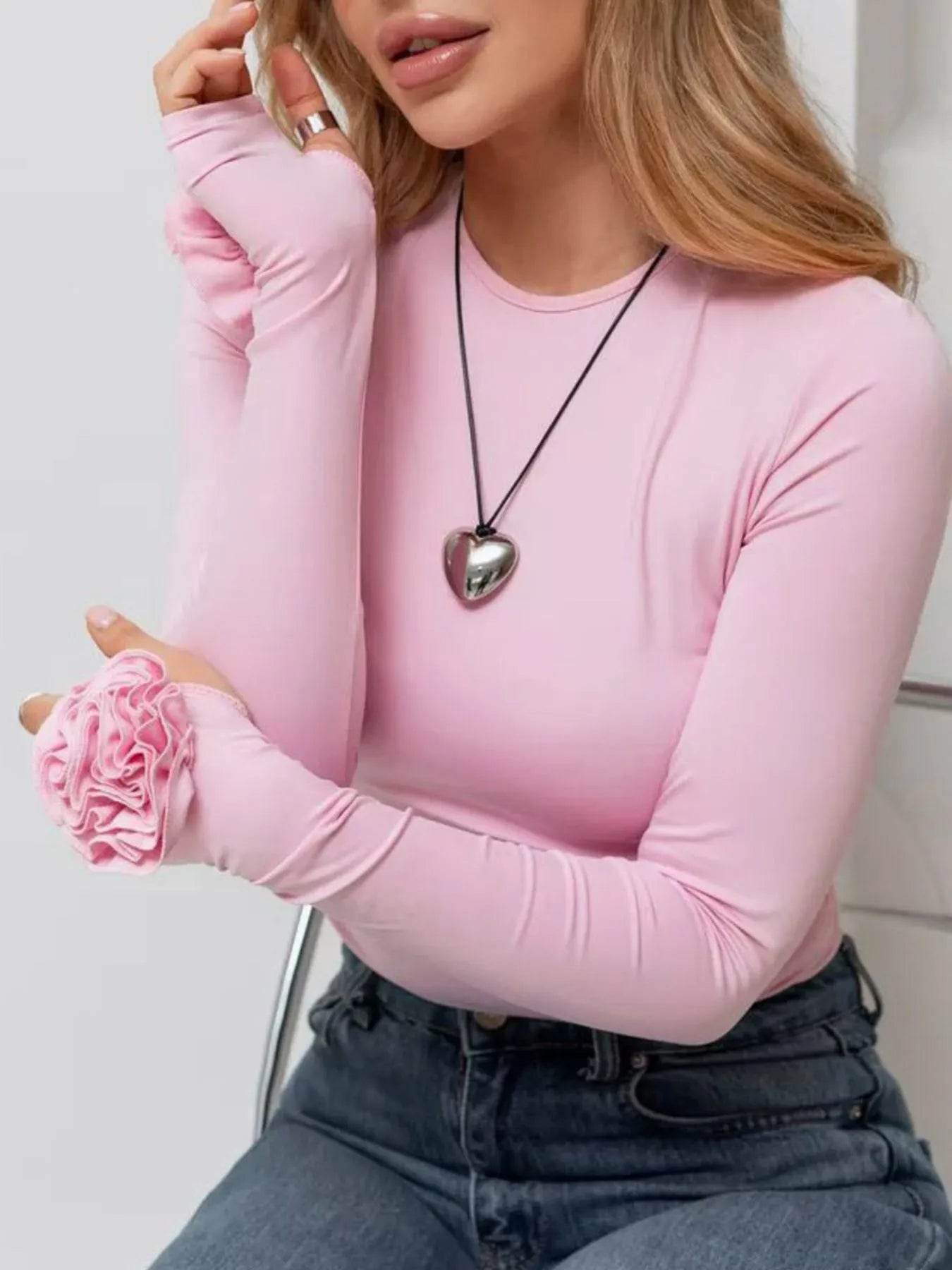 Flower Round Neck Long Sleeve T-Shirt Trendsi 90b1e1d6-6603-4a07-976d-223f829d101c-Max-Origin