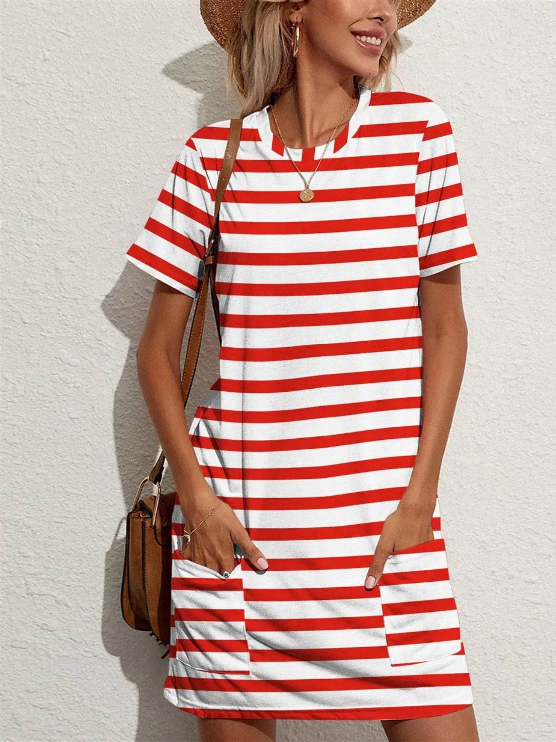 Contrast Striped Round Neck Short Sleeve Dress Scarlet Trendsi 923ac5cf-f372-42ac-a093-a9da5f9aa9ac-Max-Origin