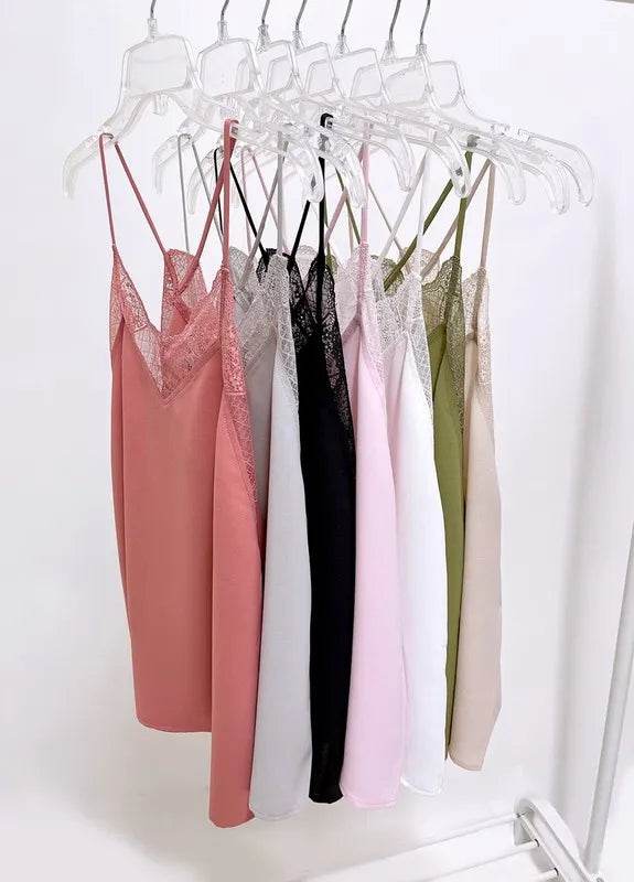 BiBi Lace Cami Solid Tank Top Trendsi 92a1705e-9a1f-402d-bdd8-6626984154b9-Max-Origin