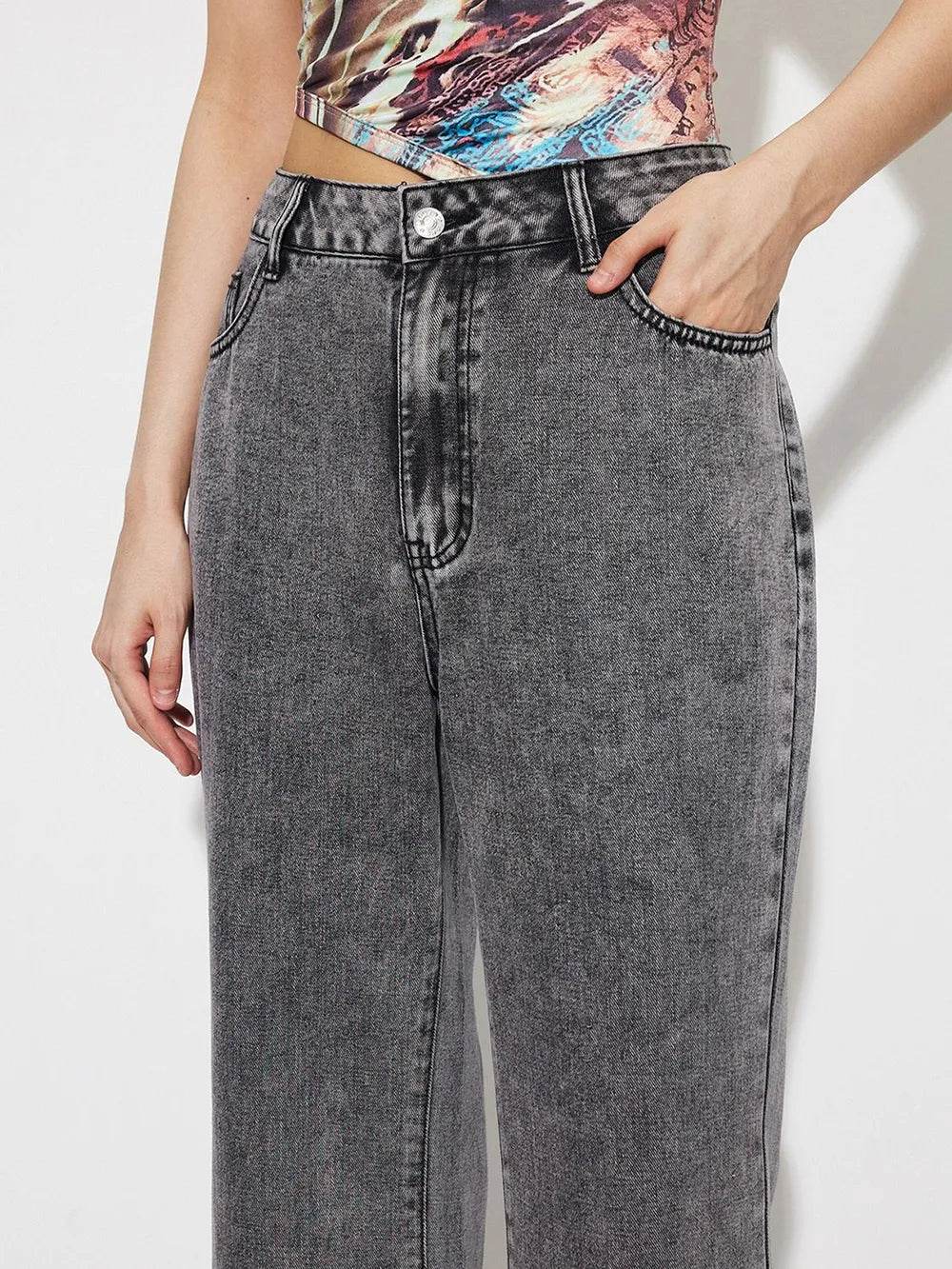 High Waist Bootcut Jeans with Pockets Trendsi 92db7d1a-843d-4bd0-9752-5e520644e353-Max