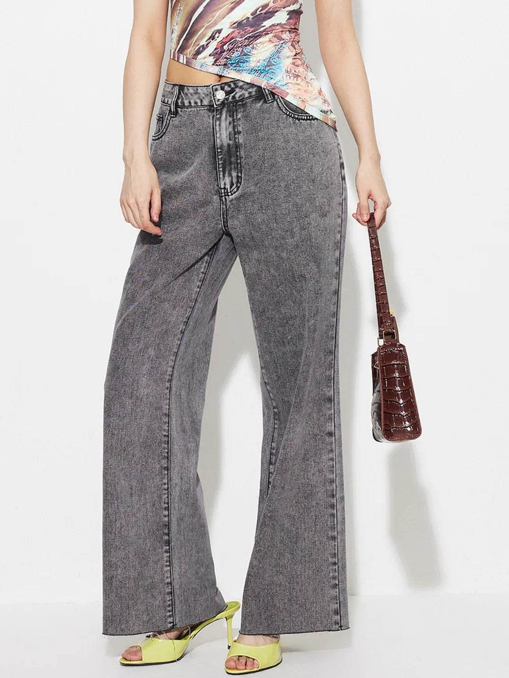 High Waist Bootcut Jeans with Pockets Trendsi 9633e6cf-ae52-4361-9c1e-f7d76ef3978c-Max