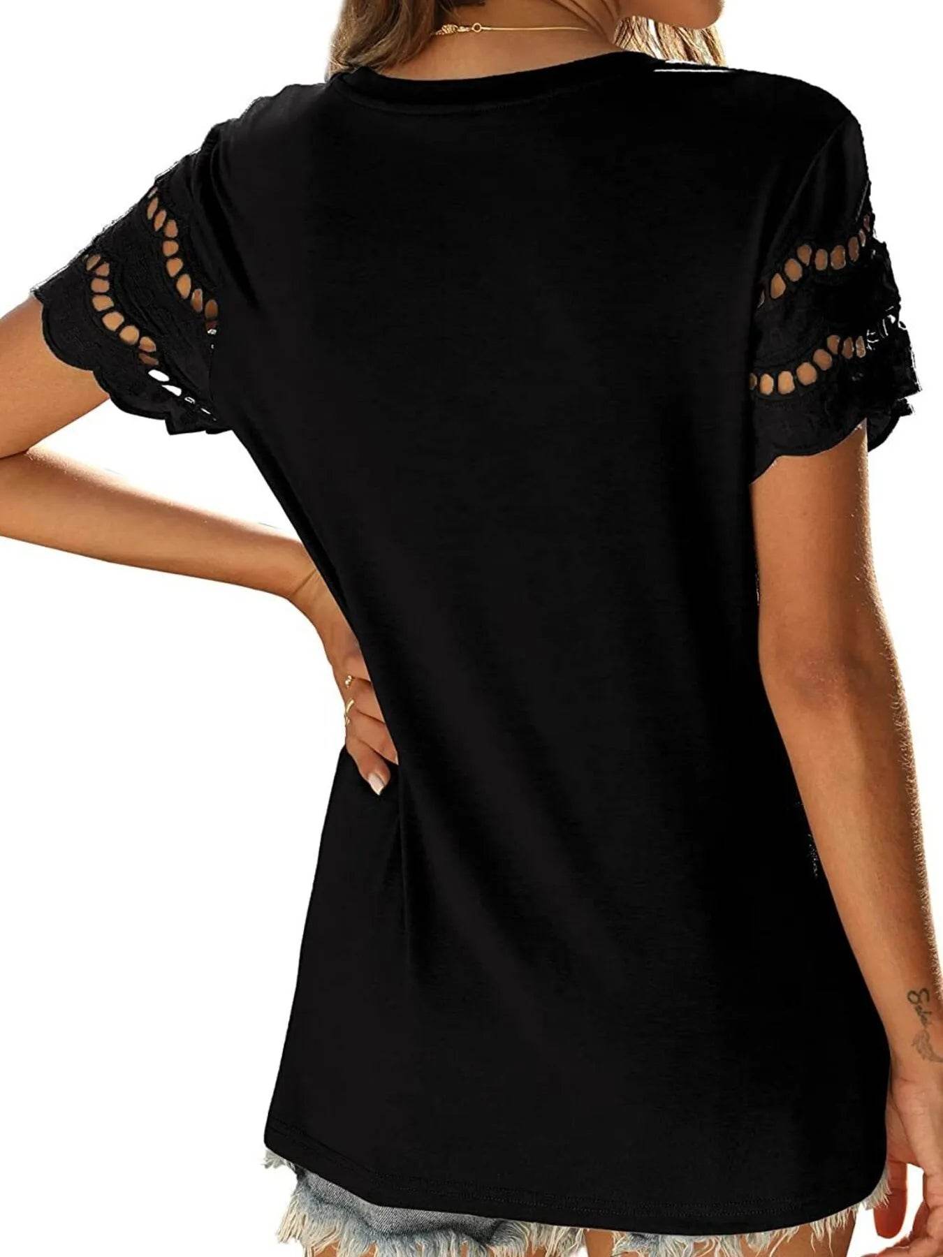 Round Neck Short Sleeve Casual T-Shirt Trendsi 978bdd6241034aadbe12171263012d88-Max-Origin
