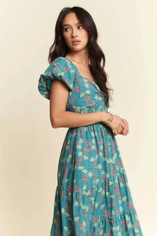 Davi & Dani Lightweight Sweetheart Neck Textured Tiered Maxi Dress Trendsi 97a00ee85fa34bcca379a493ca634e63-Max-Origin