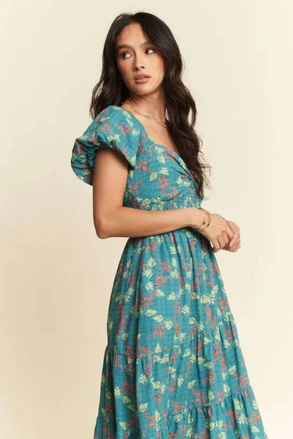 Davi & Dani Lightweight Sweetheart Neck Textured Tiered Maxi Dress Trendsi 97a00ee85fa34bcca379a493ca634e63-Max-Origin