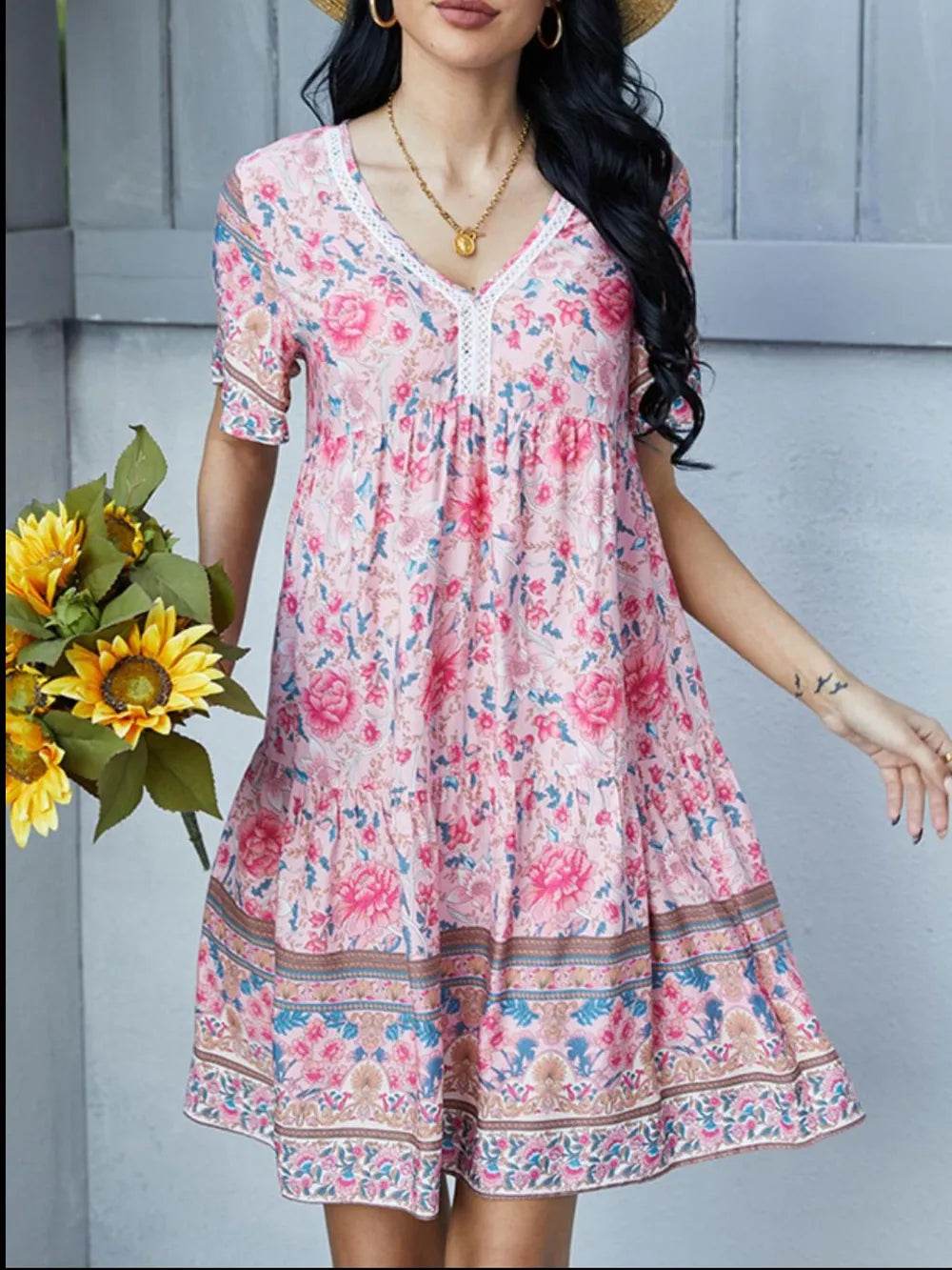 Floral Print V-Neck Summer Dress Trendsi 97f7530a-25c6-48bf-a6a9-627d0b9becab-Max