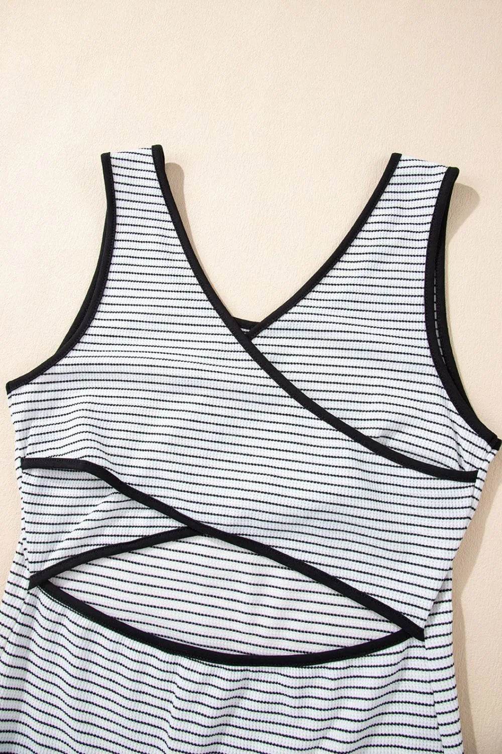 Stripe Crisscross Side Slits Slim Fit Sleeveless Midi Dress Trendsi 98096397-0797-472e-b1b2-3544ebb5c819-Max