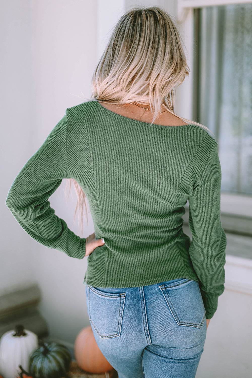 Scoop Neck Long Sleeve Top Trendsi 98517ad45e75437581580d2dc68f7049-Max
