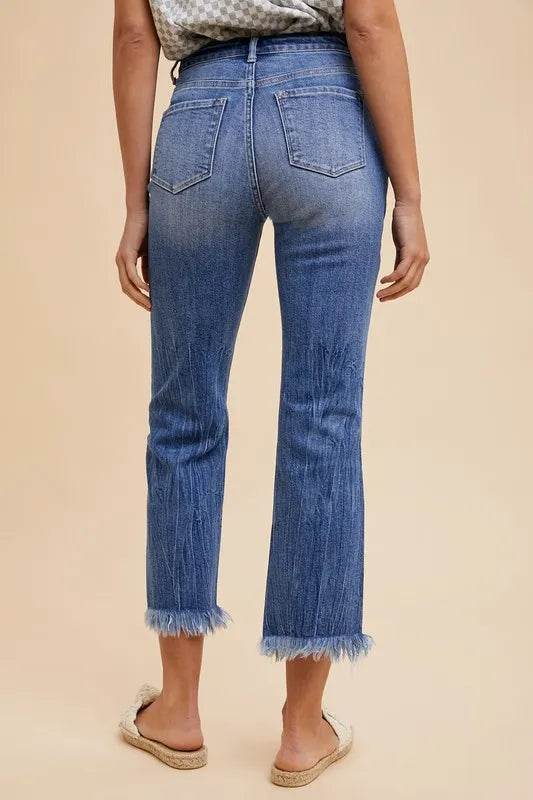 Annie Wear Distressed Raw Hem Straight Leg Cropped Jeans Trendsi 985a0c11-2d78-474a-a59d-a69b9ad9fc39-Max