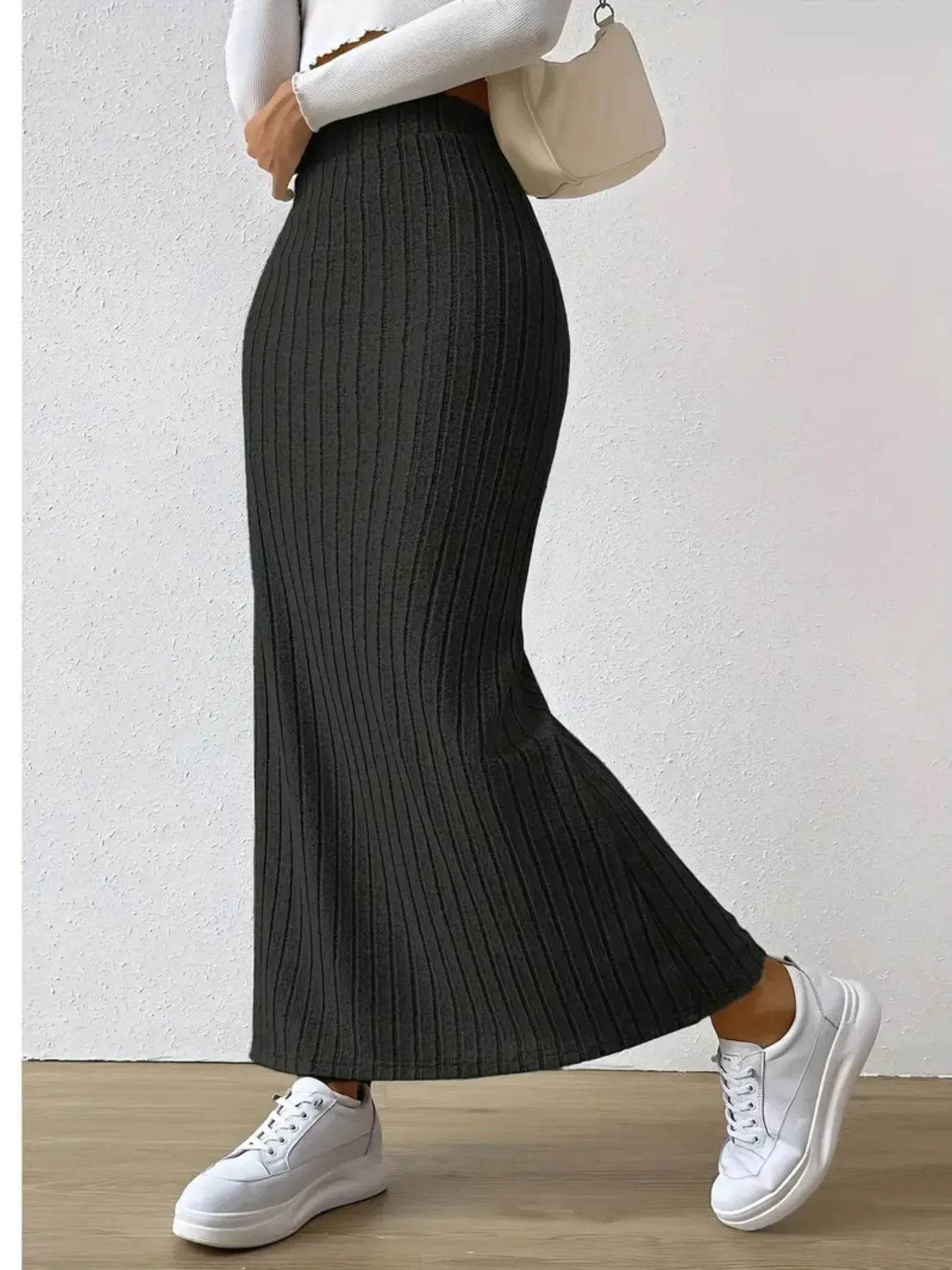 High Waist Ribbed Knit Maxi Skirt Black Trendsi 98e91a11-2f63-46a5-8f39-e2b4149973aa-Max-Origin