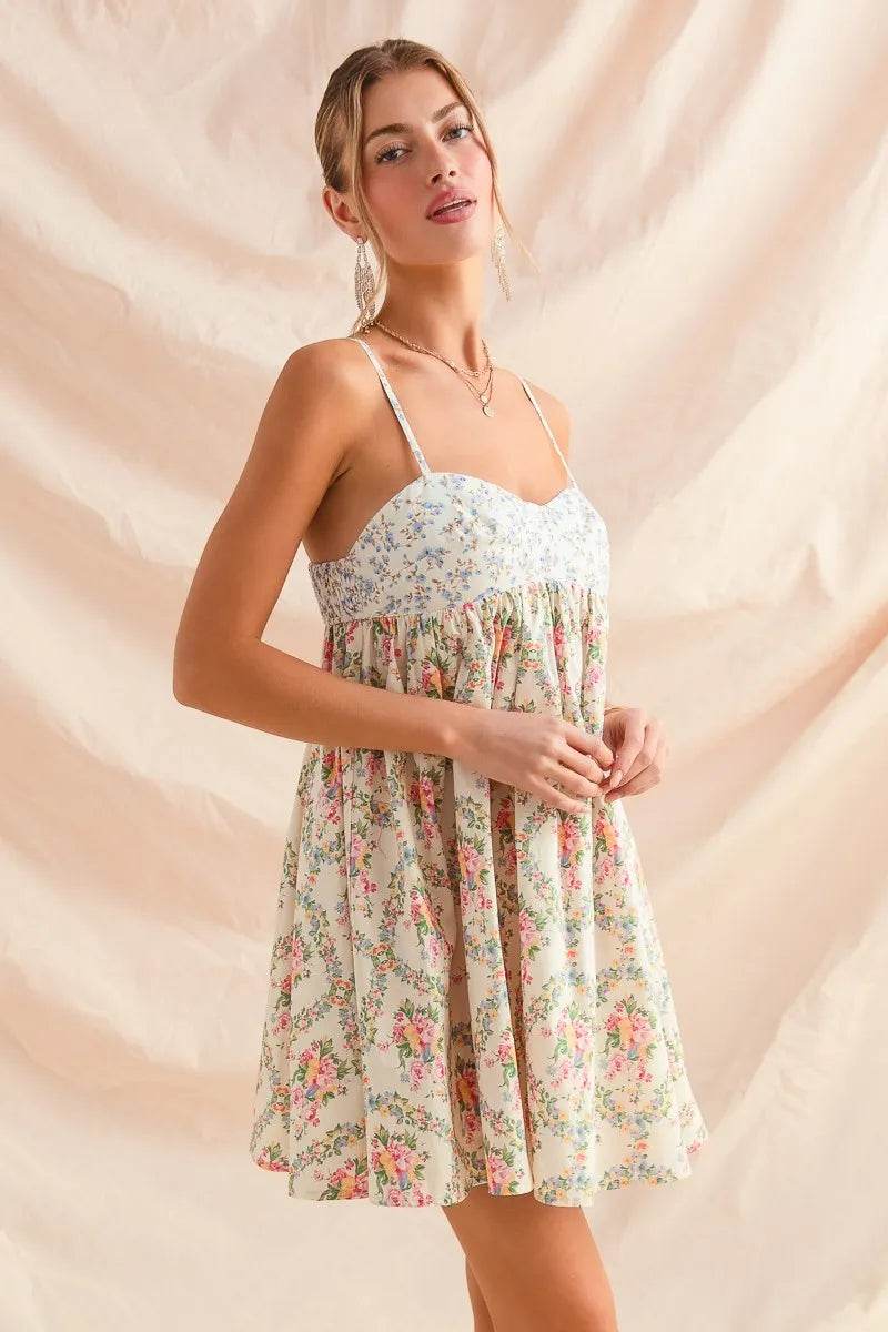 SO ME Mixed Floral Print Sleeveless Mini Dress Trendsi 992daf1a170b4b75b02f4172db7c7e21-Max-Origin
