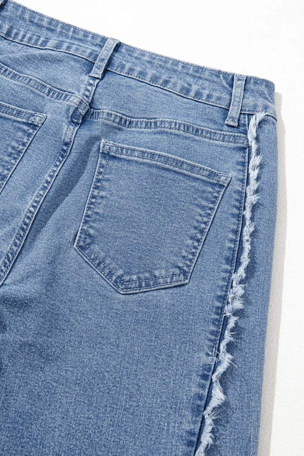 Raw Hem Wide Leg Jeans with Pockets Trendsi 9a359488-c37c-47ef-aaf6-b1bf040e466e-Max
