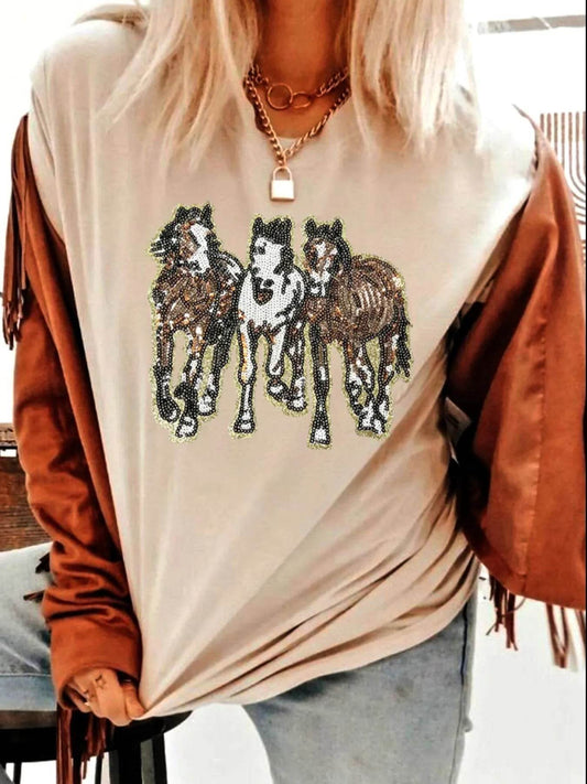 Sequin Horses Patched Casual Crewneck T Shirt Trendsi 9a411b3c-11b7-489b-aa55-7aa303c4593d-Max-Origin