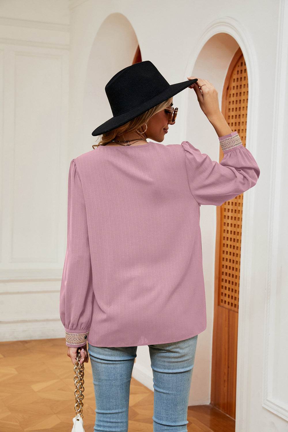 Contrast Puff Sleeve Blouse Trendsi 9a44bc7f9b294078b6706686d79f878c-Max