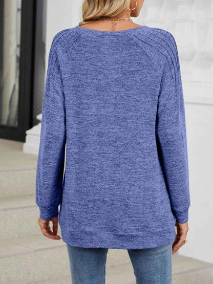 Round Neck Long Sleeve T-Shirt Trendsi 9aa49aea-4458-4562-a8ea-fd53c7228a4c-Max-Origin