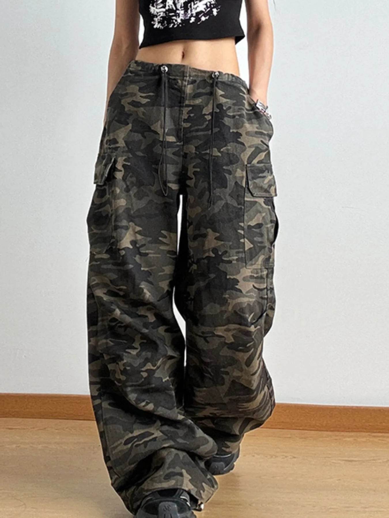 Drawstring Camouflage Cargo Wide Leg Jeans Trendsi 9ae93f39-ac2a-4d65-88ba-c0f99276d708-Max-Origin