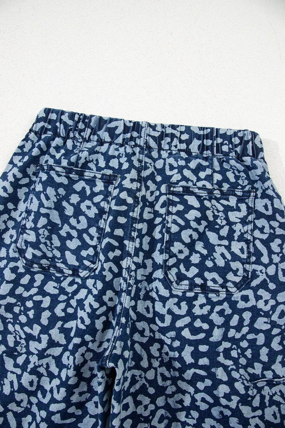 Leopard Print Wide Leg Jeans Trendsi 9b42f4d0-b6f2-4d66-8ad3-e21f87030560-Max-Origin