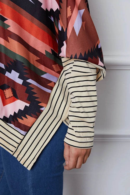 Geometric Striped Splicing Round Neck Blouse Trendsi 9b450aae-b133-4223-a8dd-9339f503ebe6-Max