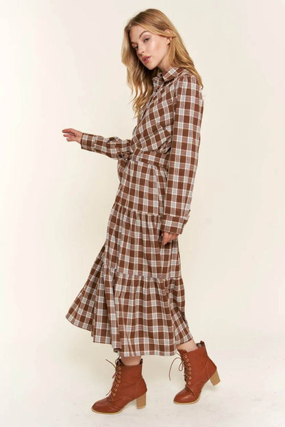 And the Why Plaid Tiered Midi Shirt Dress Trendsi 9b680bbd-7edc-4fea-8d3d-ce3bcf860901-Max