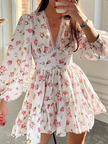 Lace Detail V-Neck Balloon Sleeve Dress Trendsi 9bdc3bde-aeda-477e-b059-8825b090cf43-Max-Origin