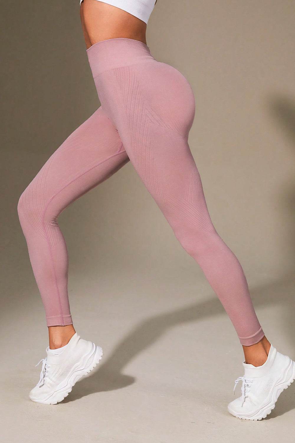 Wide Waistband Sports Leggings Trendsi 9c02b9270b0e489db6a1e1f3913d0636-Max