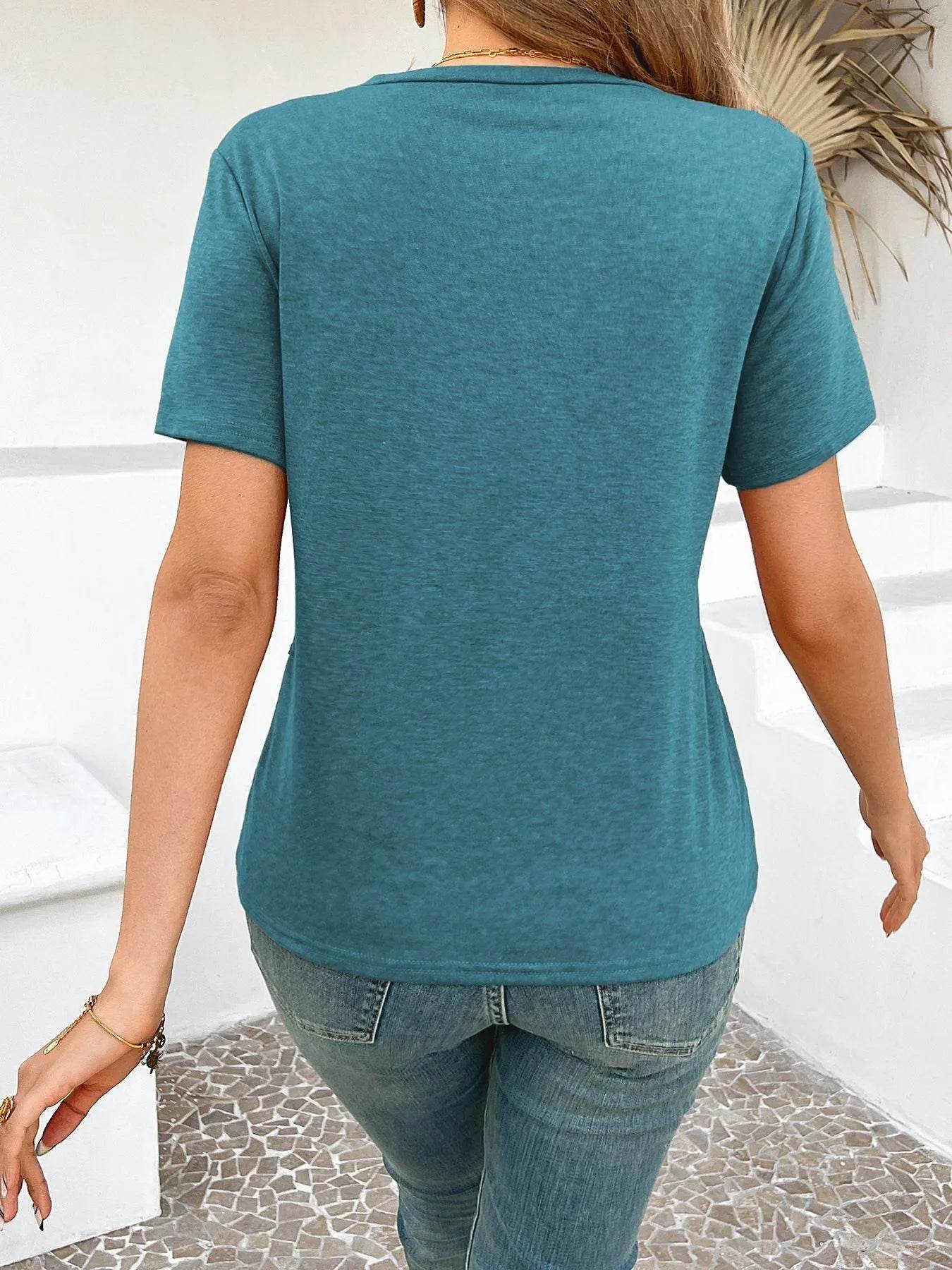 Cross Line Detail Round Neck T-Shirt Trendsi 9ce4a9f7018d4154b195c1248575c854-Max-Origin
