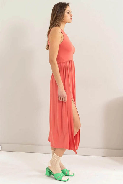 HYFVE Sleeveless Slit Midi Dress Trendsi 9d347ea6-15e7-4c81-94cd-4191e6c3b391-Max