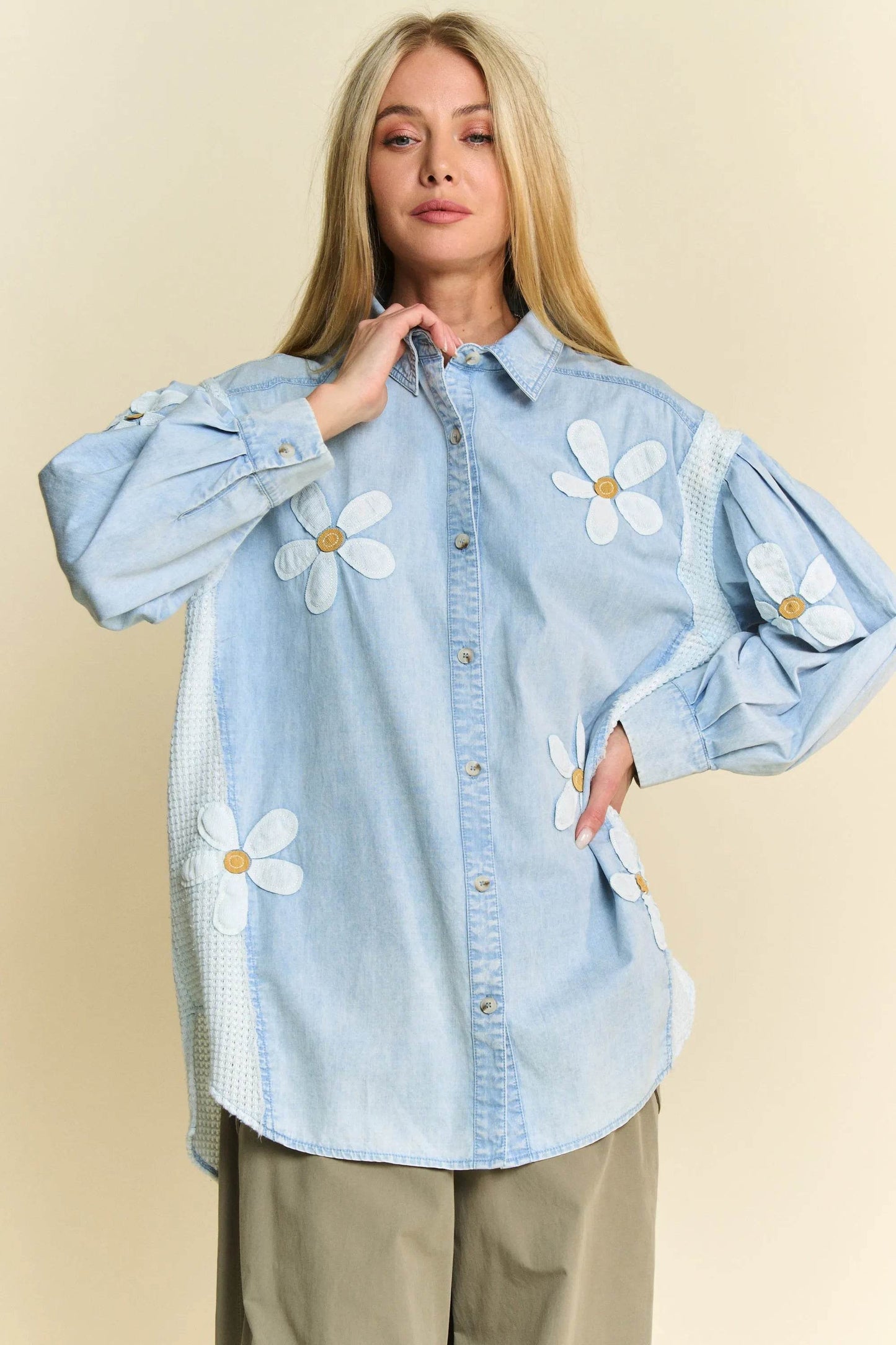 Davi & Dani Lightweight Washed Daisy Patch Waffle Knit Shirt Trendsi 9d4dd33012c4431bbc950c95d9a871b7-Max-Origin