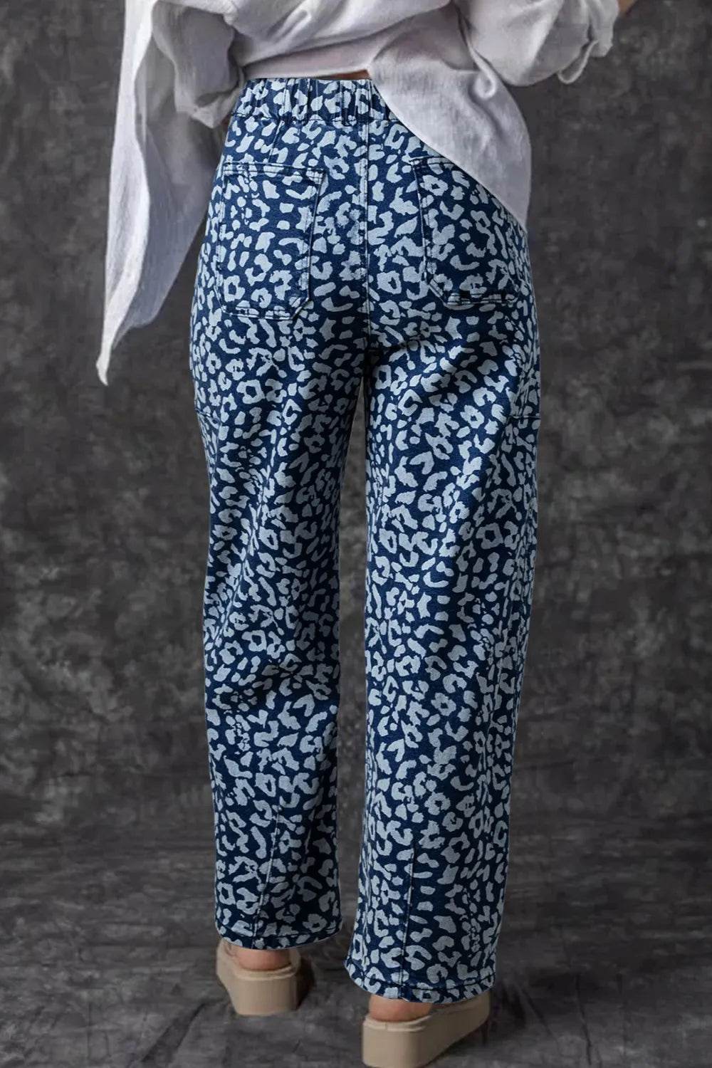 Leopard Print Wide Leg Jeans Trendsi 9f6df4bb-92df-4e26-820d-904ec3b868df-Max-Origin