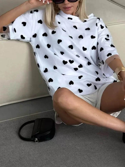 Heart Print Oversized T-Shirt Trendsi 9feccf65-ffcf-48d3-a0f0-bc39be2cdb6c-Max-Origin