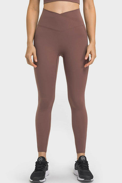 Millennia V-Waist Yoga Leggings with Pockets Brown Trendsi a254338a6bc1417fa19d7a8f9ff59fc8-Max
