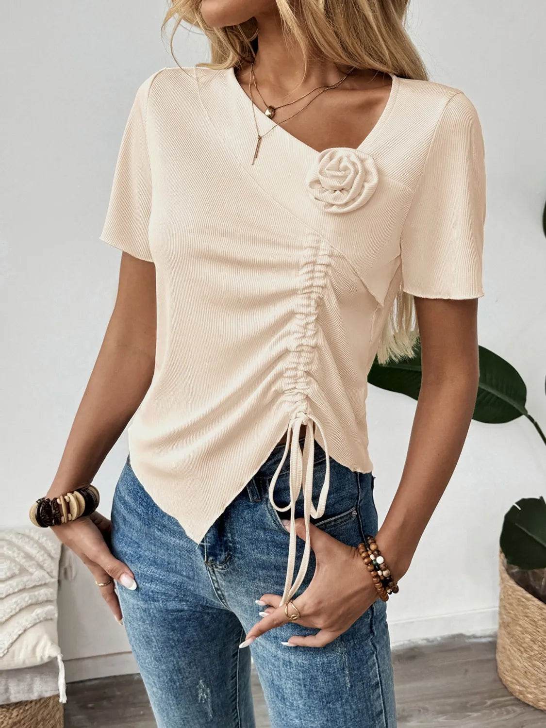 Flower Drawstring Ruched Front Top Trendsi a2fe65dd-6ea8-4714-9979-bf74f2d8265a-Max-Origin